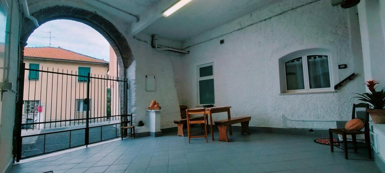 La Loggia Di Na Villa Albenga Eksteriør billede