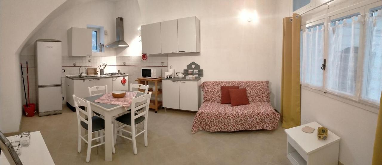 La Loggia Di Na Villa Albenga Eksteriør billede